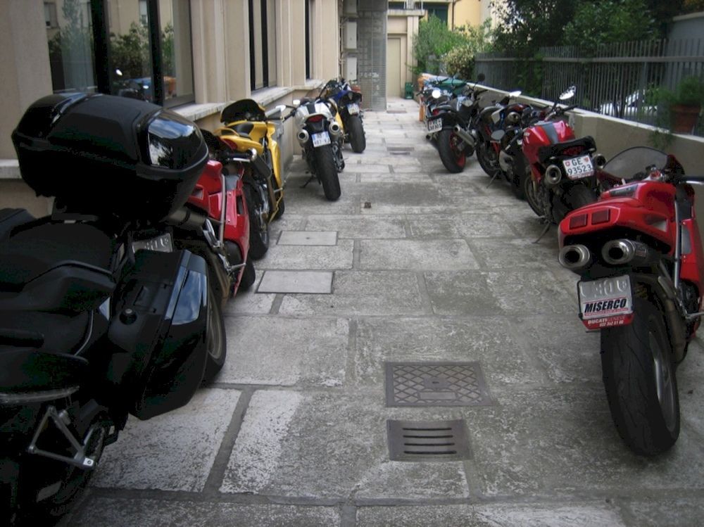 B&B Moresco カットーリカ エクステリア 写真